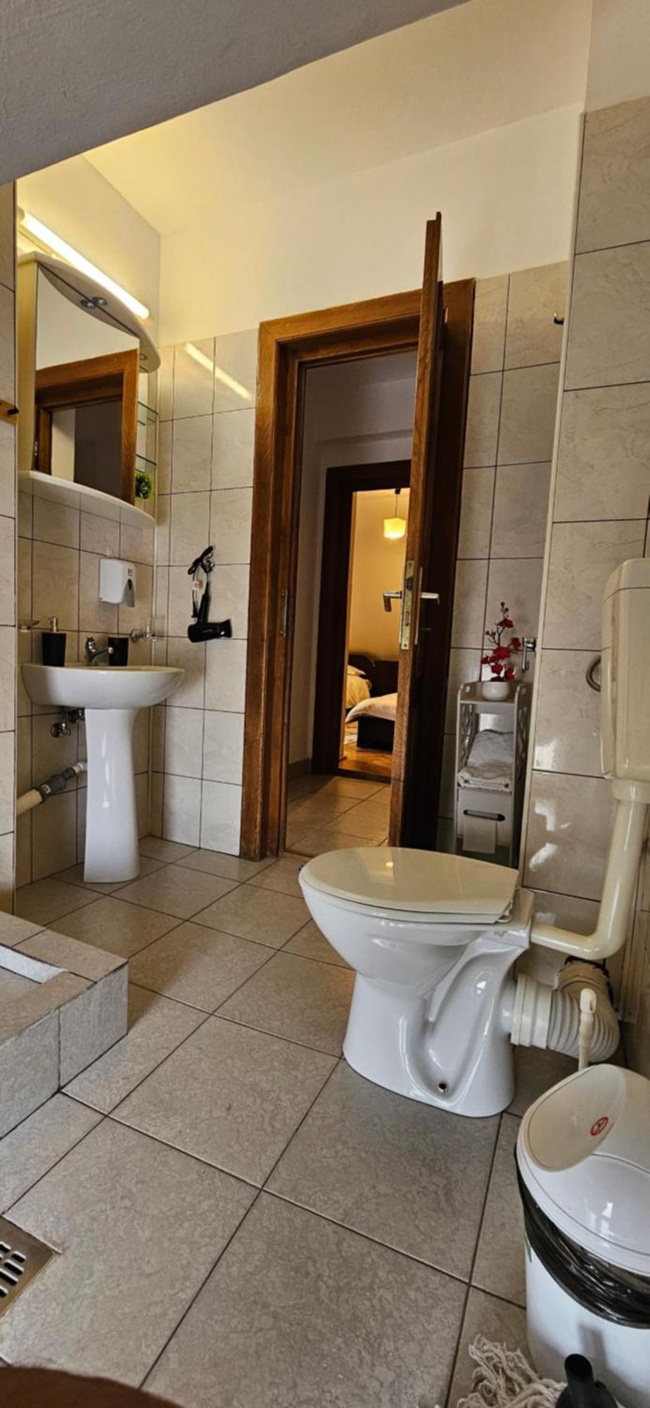 Apartment Zarnesti City Centre Vmp Free Parking Habitación foto
